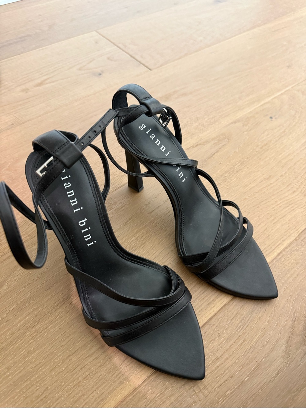 Gianni Bini Black Strappy Pointed Sandals